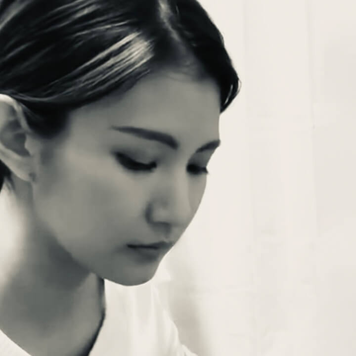 安藤しづか | Whitestone Gallery