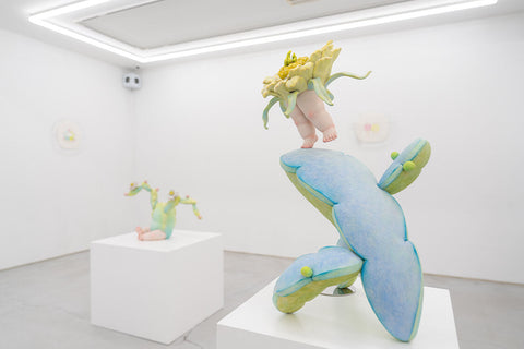 yukollectionページ バラオブジェ Whitestone Gallery