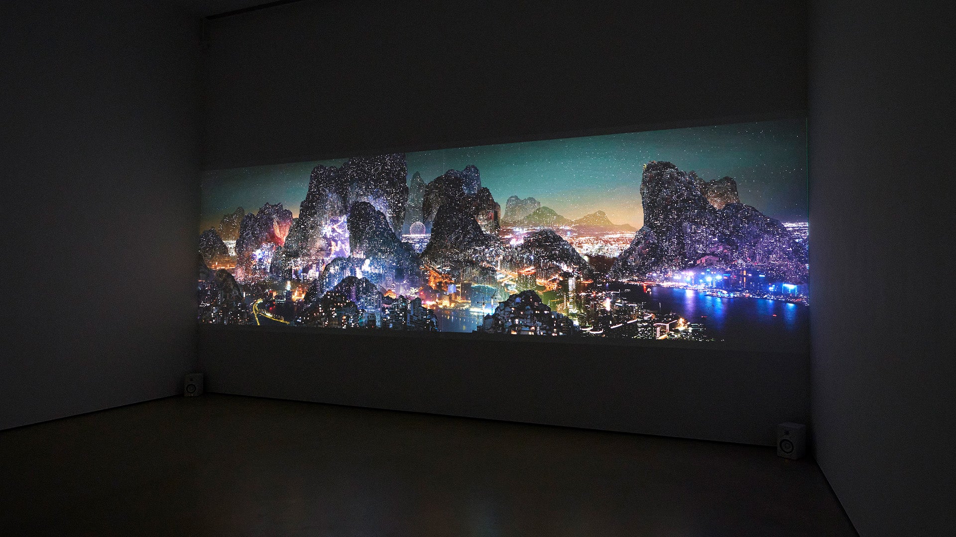 杨泳梁:设色山水 | Whitestone Gallery