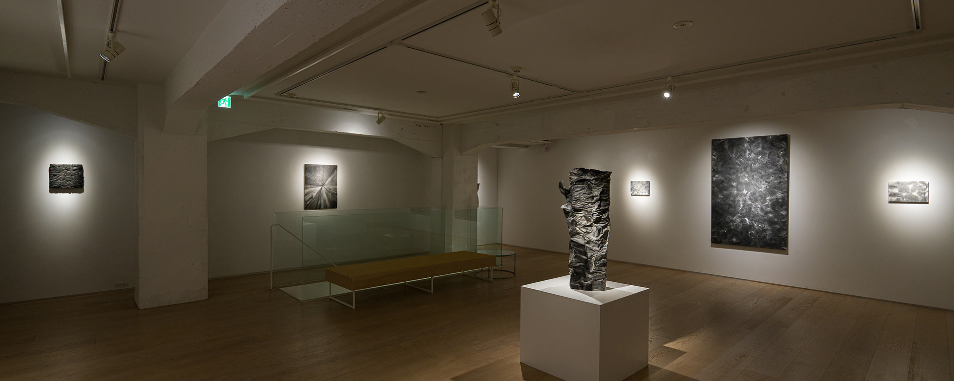 紙を生きる－藤原志保「線」の軌跡 | Whitestone Gallery