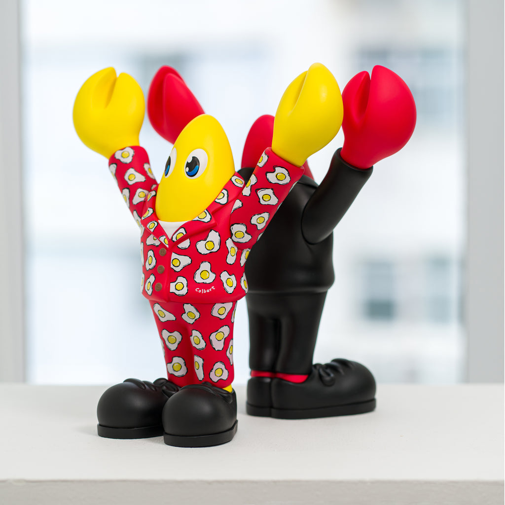 PHILIP COLBERT: Red Suit Lobster Matte (Goods), Whitestone Gallery, 2021Soft vinyl20.0 × 18.0 × 9.0 cm*You must be a registered member to make a purchase.*Limit one item per order.Estimated shipping time: Within 1 week of order.