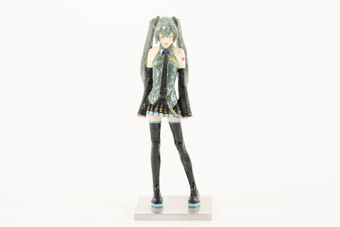 CU2316-The day I became Hatsune Miku /Ⅲ, HIROTO KITAGAWA, 2023Glaze, Ceramic13.0 × 10.0 × 45.0 cm