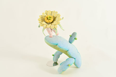 Dance of Sunlight, HUANG PIN TONG, 2025Acrylic on camphor wood33.6 × 24.5 × 47.0 cm