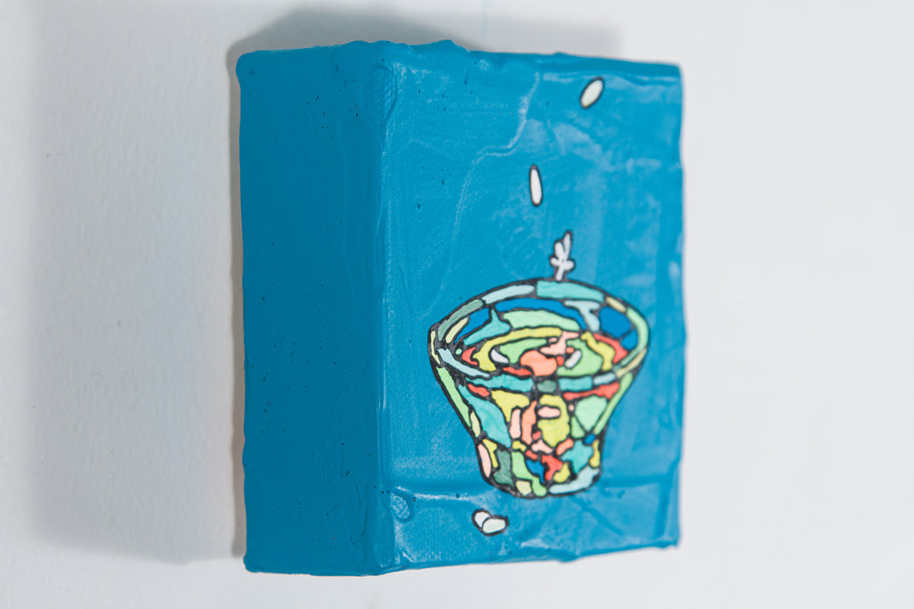 Sip, icco Yoshimura, 2023Acrylic on canvas10.3 × 10.3 × 3.6 cm