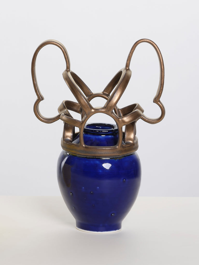 Homonym, colour series, vessel 3, Julie and Jesse, 2024Porcelain and glaze15.0 × 9.0 × 22.5 cm