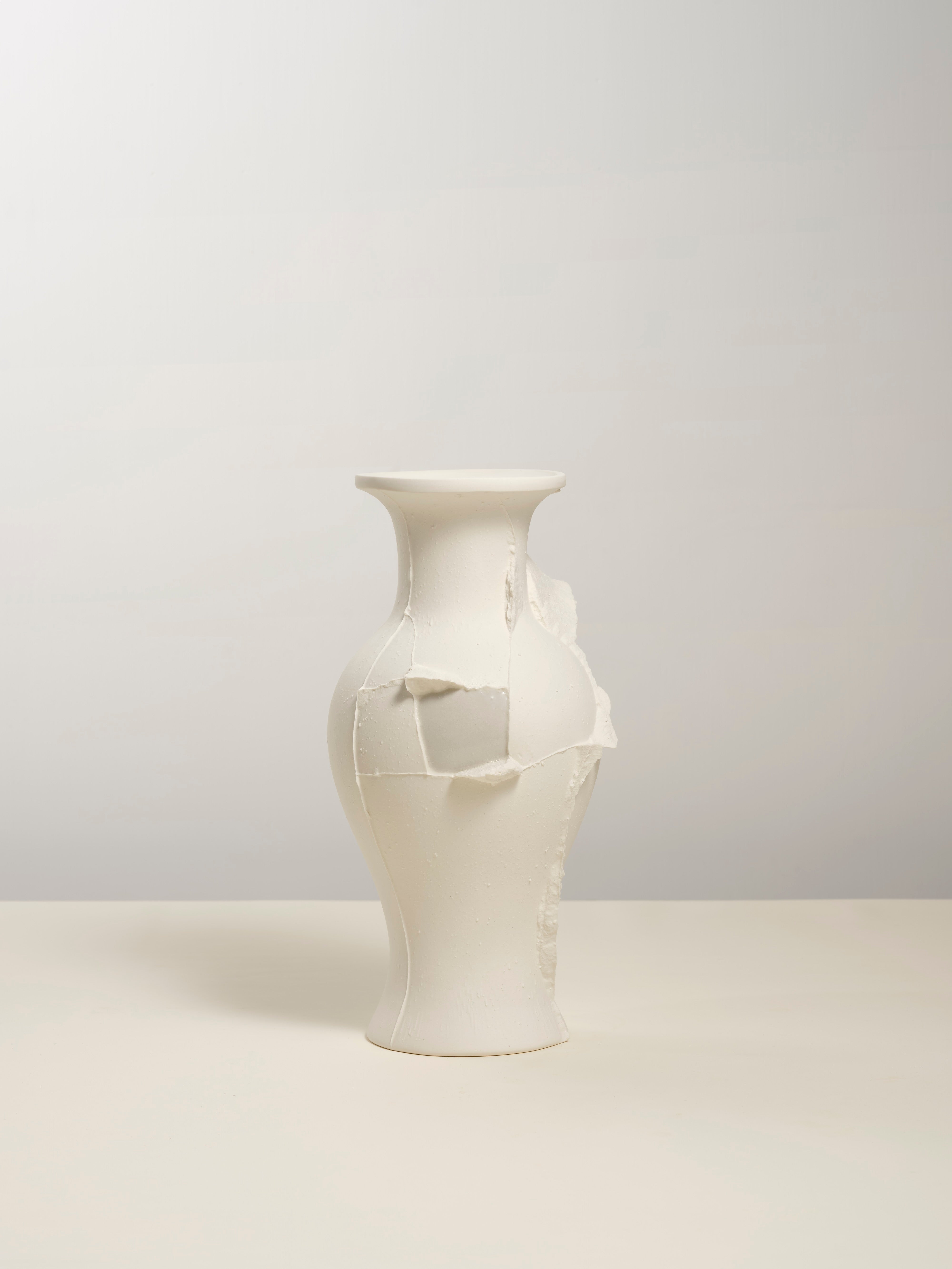 Contours of Expression: Tsuyoshi Maekawa, Tetsuo Mizù, Julie