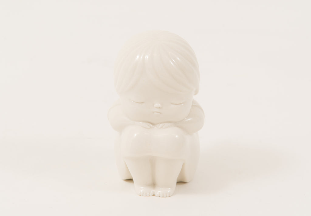 The Wind Blows 1, MIYAKO TERAKURA, 2026Porcelain clay, Slip casting6.5 × 8.5 × 10.0 cm