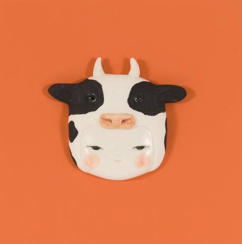 Cow Baby 2, MIYAKO TERAKURA, 2026Ceramic, Slip casting17.0 × 17.0 cm
