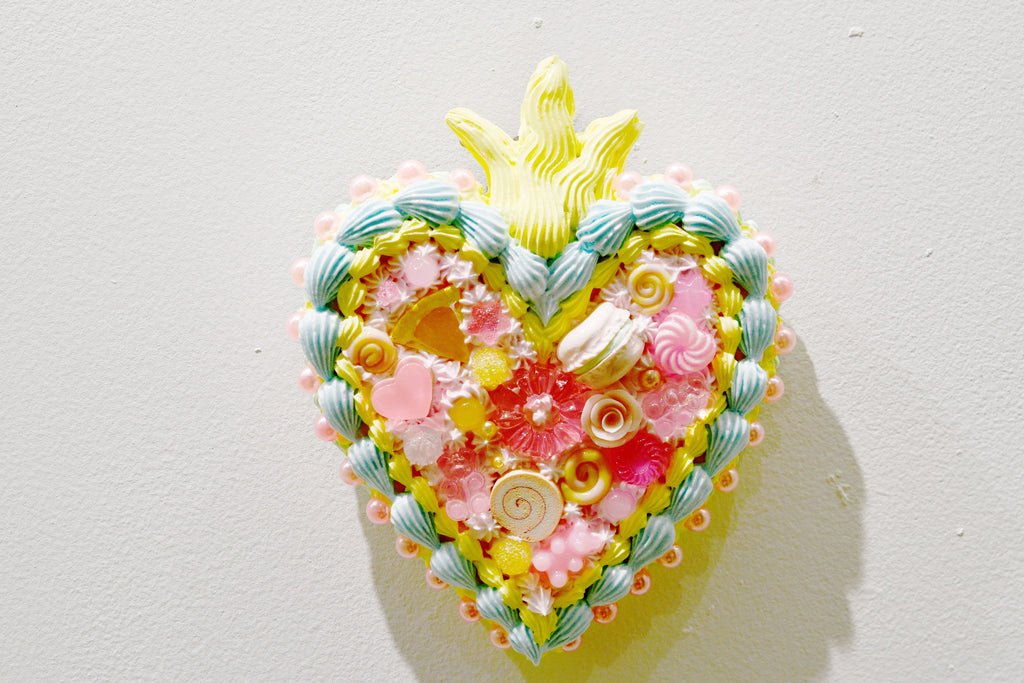 Coraz n, OSAMU WATANABE, 2024Resin, Fiber reinforced plastic16.0 × 13.0 cm