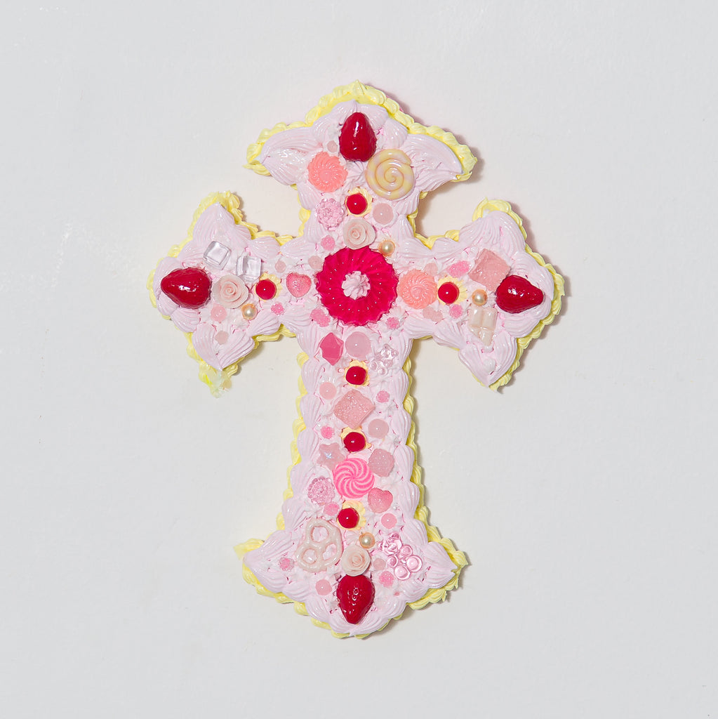 Cross, OSAMU WATANABE, 2024Mixed media23.0 x 18.0 cm