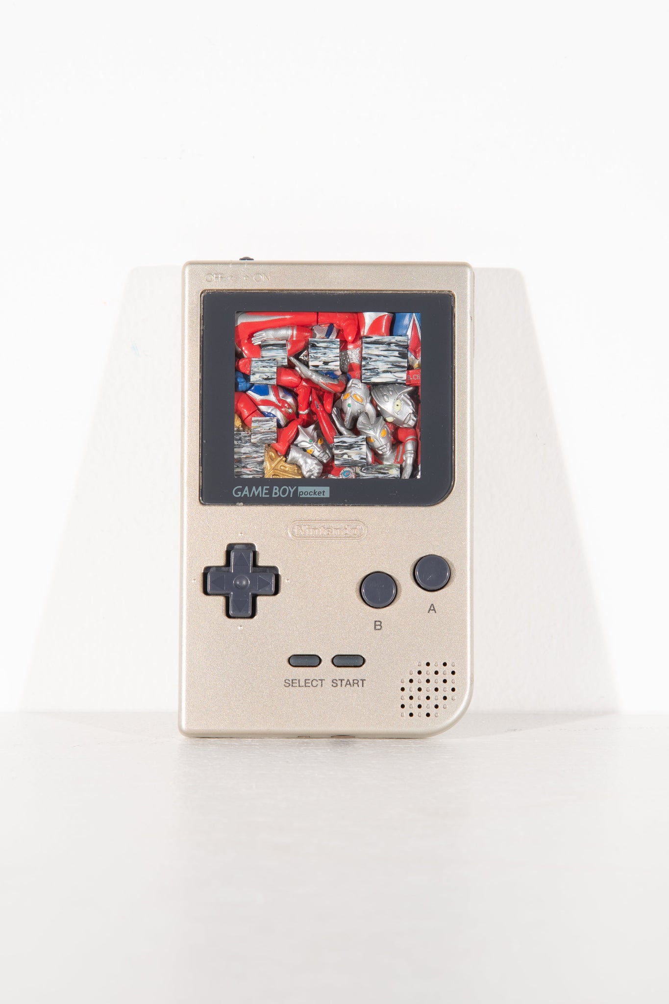 GAME BOY pocket Display