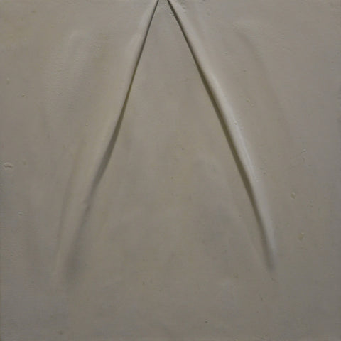 Untitled 170111, TSUYOSHI MAEKAWA, 2016Acrylic, Printed washi paper, Resin, Mineral pigments on canvas32.0 × 32.0 cm