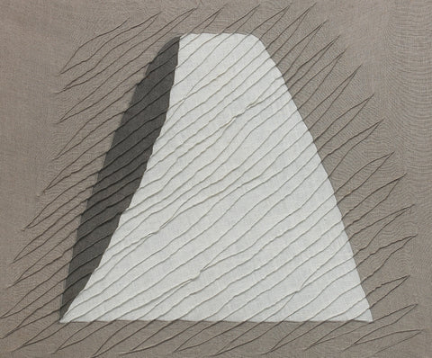 Untitled 160602, TSUYOSHI MAEKAWA, 1980Burlaps, stitching on canvas50.0 × 60.6 cm